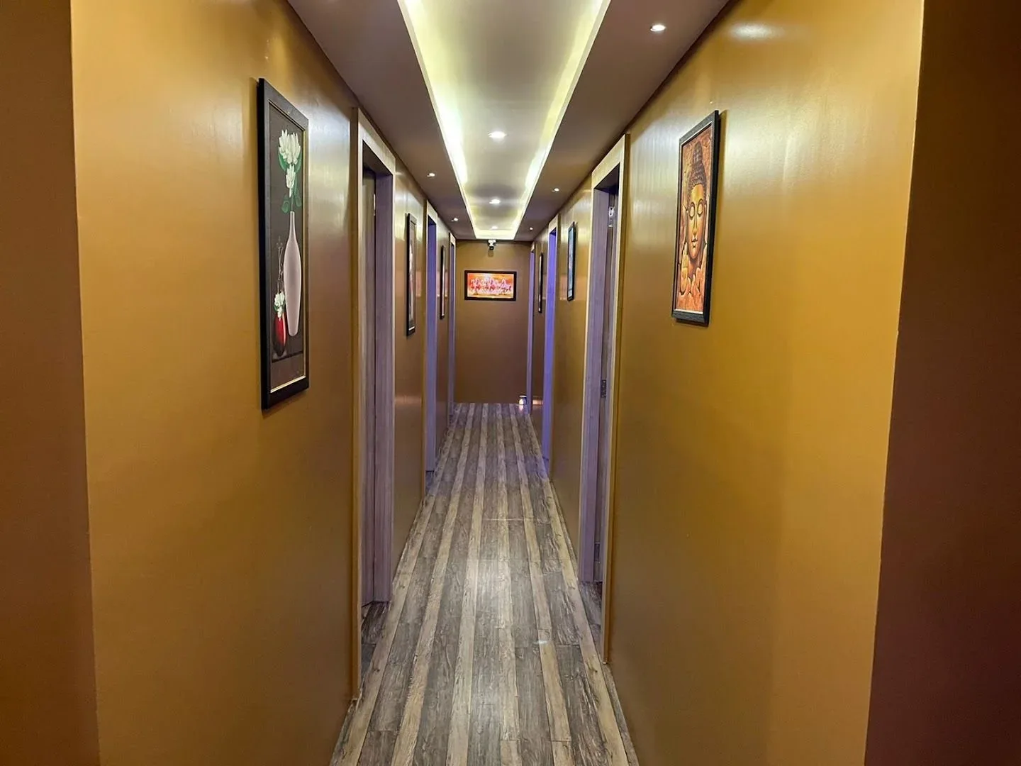 Bellona Day Spa interior corridor